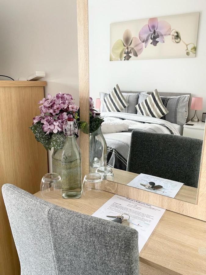 Manchester Escape - Private Room & Bathroom Near Etihad And Coop Arena - Free Secure Parking Exterior foto